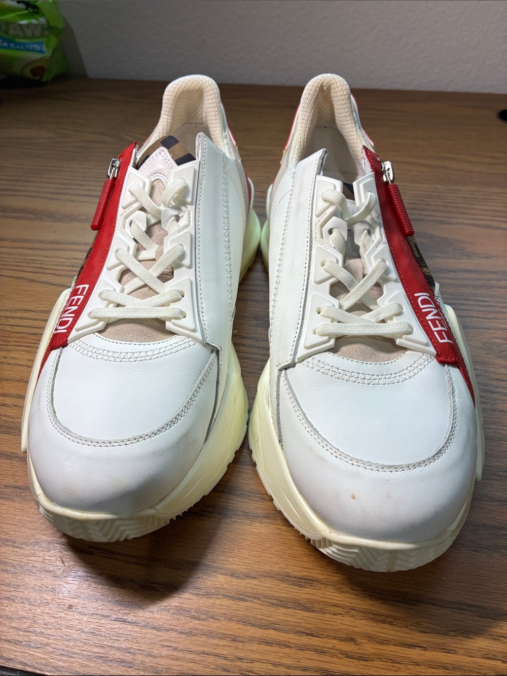 Men’s Fending tennis shoes